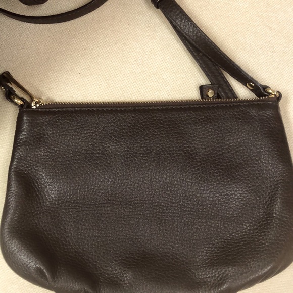Michael Kors Gilmore crossbody bag - Picture 3 of 13